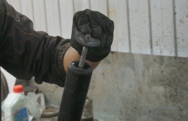 Замена амортизаторов Хонда Цивик (подробные фото и видео)