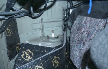 Замена заднего амортизатора Хонда Цивик