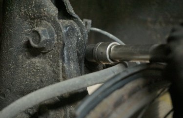 Замена амортизаторов Хонда Цивик (подробные фото и видео)