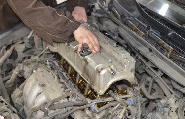 Установка клапанной крышки Хонда Аккорд