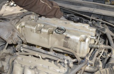 Снимаем клапанную крышку Хонда Аккорд 7