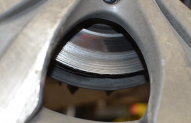 Изношенный передний тормозной диск Хонда СРВ