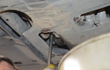 Замена масляного фильтра Хонда СРВ